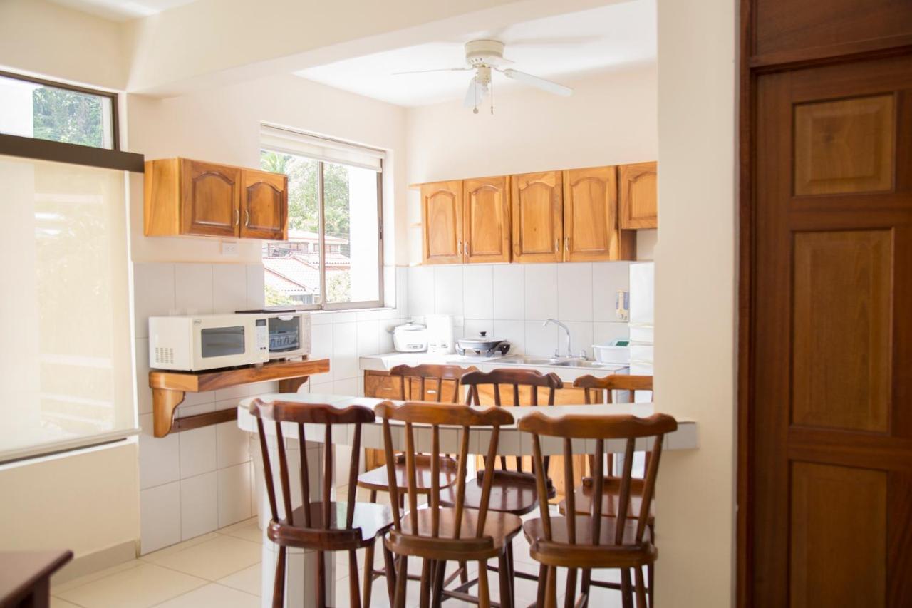 Hotel Punta Leona Jacó Екстериор снимка
