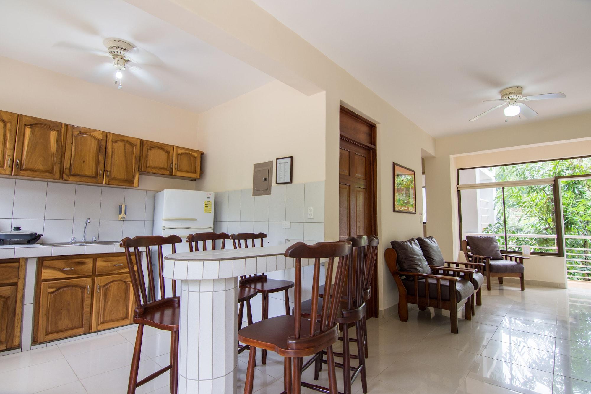 Hotel Punta Leona Jacó Екстериор снимка